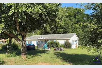 201 Gassett Rd, Fort Valley, GA 31030 - Photo 1