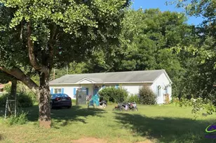 201 Gassett Rd, Fort Valley, GA 31030 - Photo 1