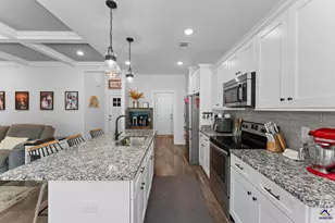 204 Dennard Dr, Perry, GA 31069 - Photo 9