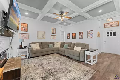 204 Dennard Drive, Perry, GA 31069 - Photo 5