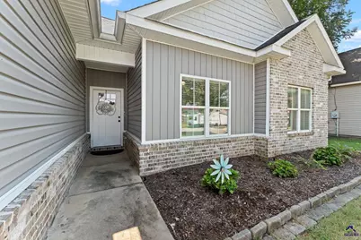204 Dennard Drive, Perry, GA 31069 - Photo 3