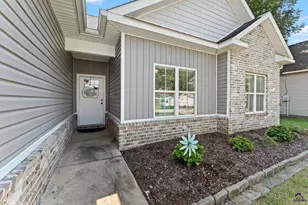 204 Dennard Dr, Perry, GA 31069 - Photo 3