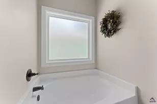 204 Dennard Dr, Perry, GA 31069 - Photo 19