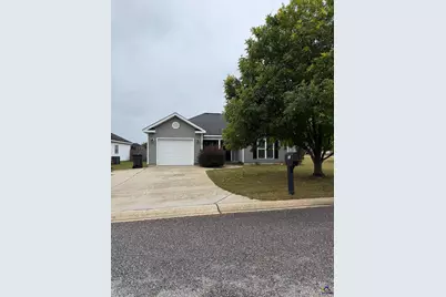 109 Ellington Court, Perry, GA 31069 - Photo 1