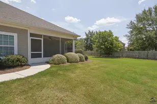 438 Nandina Ct, Warner Robins, GA 31088 - Photo 3
