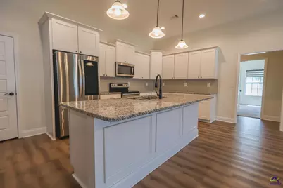 438 Nandina Court, Warner Robins, GA 31088 - Photo 9
