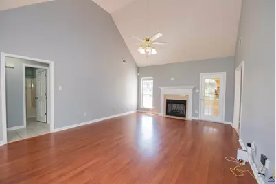 225 Autumn Woods Drive, Warner Robins, GA 31088 - Photo 9