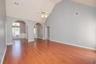 225 Autumn Woods Dr, Warner Robins, GA 31088 - Photo 11