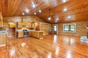 323 Rocky Ford Rd, Pinehurst, GA 31070 - Photo 11