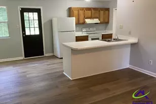 227 Keith Dr, Warner Robins, GA 31093 - Photo 3