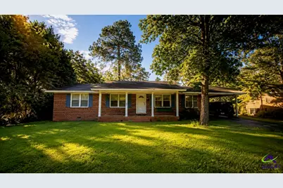 212 Jackson Street, Warner Robins, GA 31088 - Photo 1