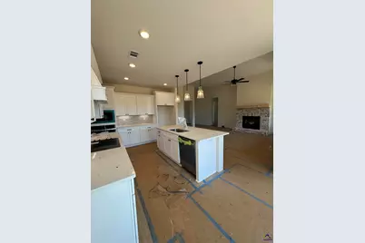 8 Pleasant Oaks Drive, Perry, GA 31069 - Photo 11