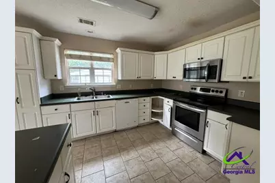 517 Tharpe Road, Warner Robins, GA 31088 - Photo 9