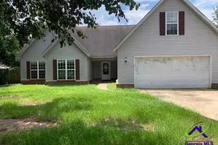517 Tharpe Rd, Warner Robins, GA 31088 - Photo 1
