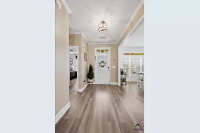 110 Cole, Warner Robins, GA 31088 - Photo 5