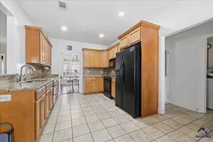 110 Cole, Warner Robins, GA 31088 - Photo 11