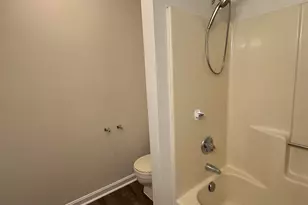 327 Bonnie Dr, Warner Robins, GA 31088 - Photo 13