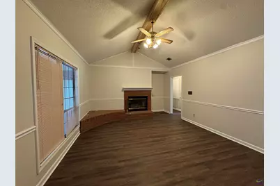 327 Bonnie Drive, Warner Robins, GA 31088 - Photo 3