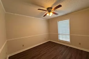 327 Bonnie Dr, Warner Robins, GA 31088 - Photo 11
