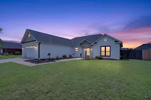 205 Margeson Dr, Warner Robins, GA 31088 - Photo 1