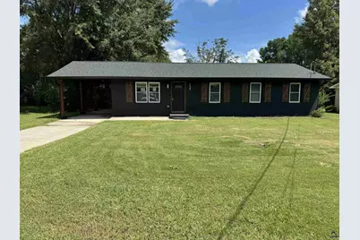 121 Hartley Street, Fort Valley, GA 31030 - Photo 1