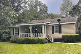 604 Lawson Dr, Perry, GA 31069 - Photo 1