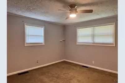 1189 SE Desota Street, Gainesville, GA 30501 - Photo 7