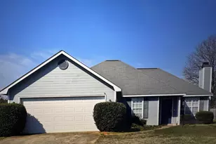 212 Butten Dr, Bonaire, GA 31005 - Photo 1