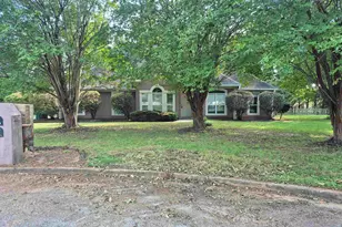 110 S Gala Ct, Bonaire, GA 31005 - Photo 1