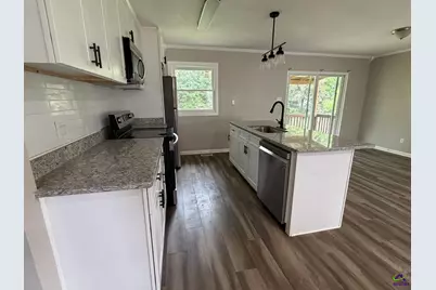 215 Sunnydale Drive, Warner Robins, GA 31088 - Photo 5