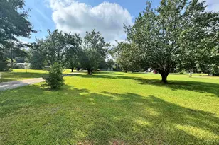 384 4 Points Rd, Jackson, GA 30501 - Photo 3