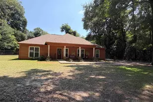 608 Keen Ave, Oglethorpe, GA 31068 - Photo 3
