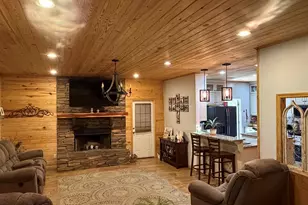 608 Keen Ave, Oglethorpe, GA 31068 - Photo 9