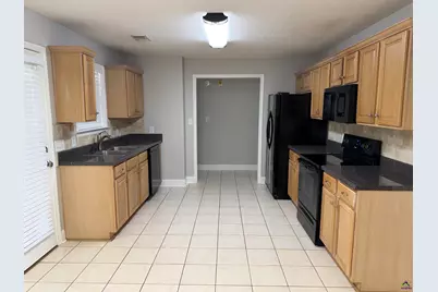 110 Gailey Court, Warner Robins, GA 31088 - Photo 5