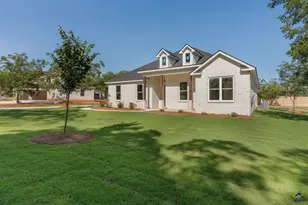 6 Pleasant Oaks Dr, Perry, GA 31069 - Photo 5