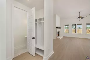 6 Pleasant Oaks Dr, Perry, GA 31069 - Photo 15