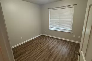 210 Manchester Ln, Byron, GA 31008 - Photo 15
