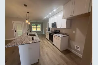 211 Sutton Dr., Perry, GA 31069 - Photo 5