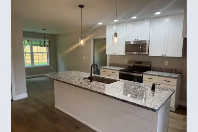 211 Sutton Dr., Perry, GA 31069 - Photo 7