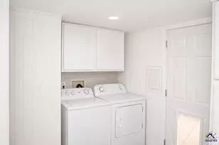 127 Village Blvd, Perry, GA 31069 - Photo 3