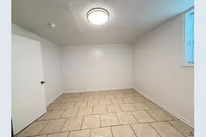 105 Woodsdale, Warner Robins, GA 31088 - Photo 23