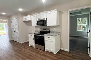 709 American Blvd, Warner Robins, GA 31093 - Photo 17
