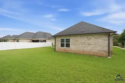 305 Lamplight Drive, Byron, GA 31008 - Photo 29