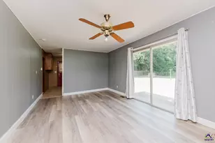 200 Heather St, Warner Robins, GA 31093 - Photo 19