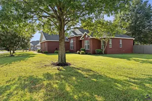 806 Huntwood Ln, Kathleen, GA 31047 - Photo 3
