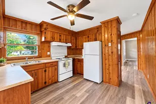 221 Shirley Dr, Warner Robins, GA 31088 - Photo 9