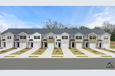 202 Kenmore Circle, Perry, GA 31069 - Photo 1