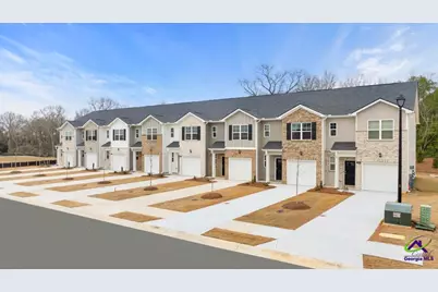 202 Kenmore Circle, Perry, GA 31069 - Photo 3