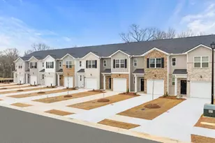 202 Kenmore Cir, Perry, GA 31069 - Photo 3