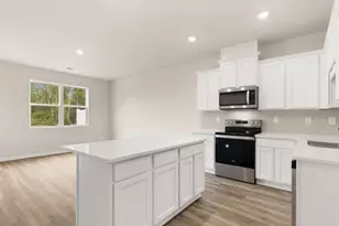 202 Kenmore Cir, Perry, GA 31069 - Photo 7